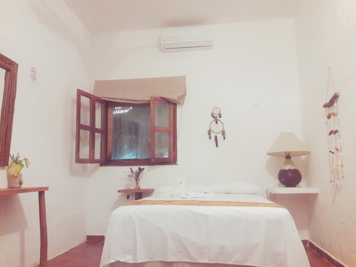 Hostel La Isola Holbox Esterno foto