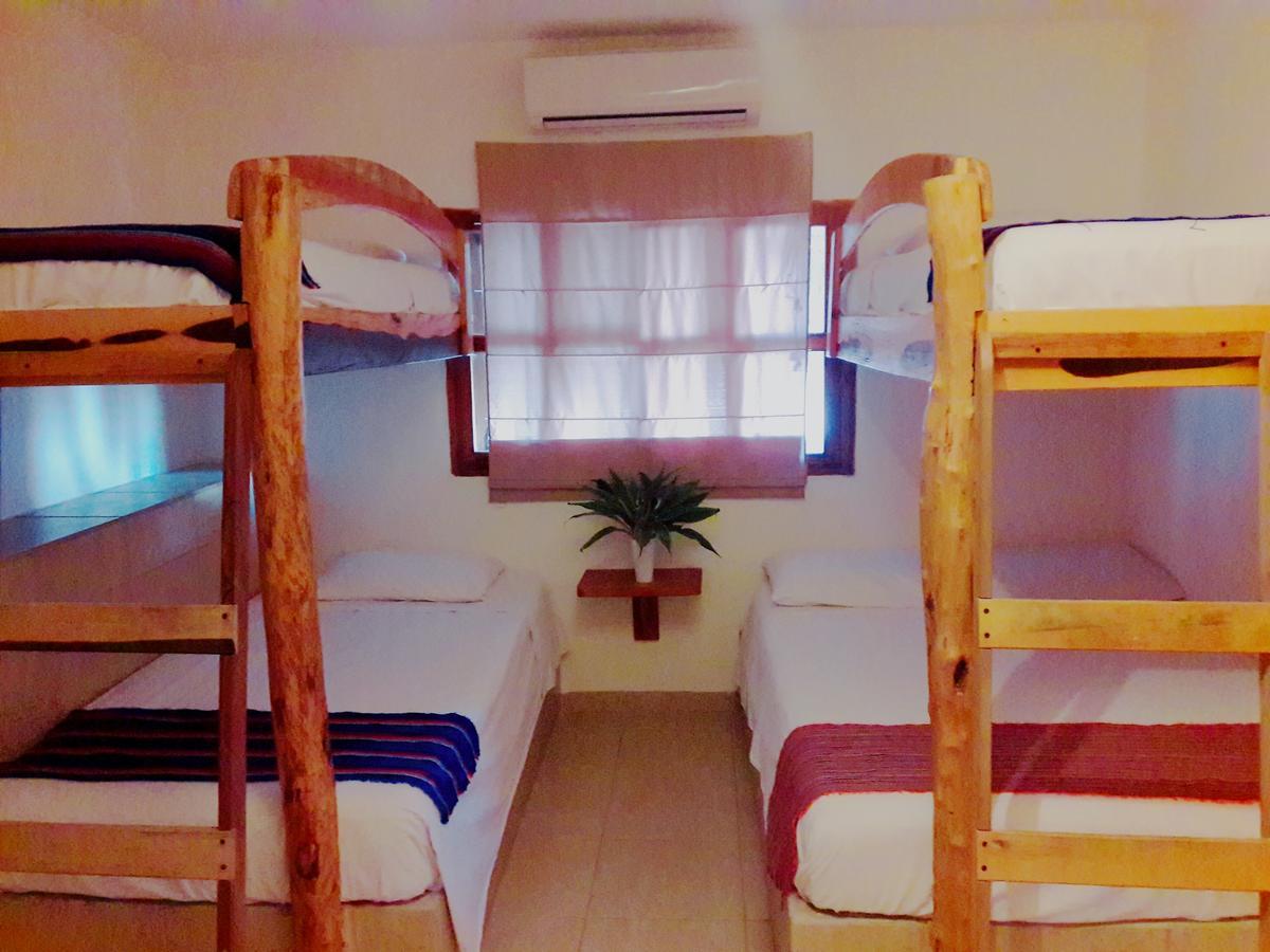 Hostel La Isola Holbox Esterno foto